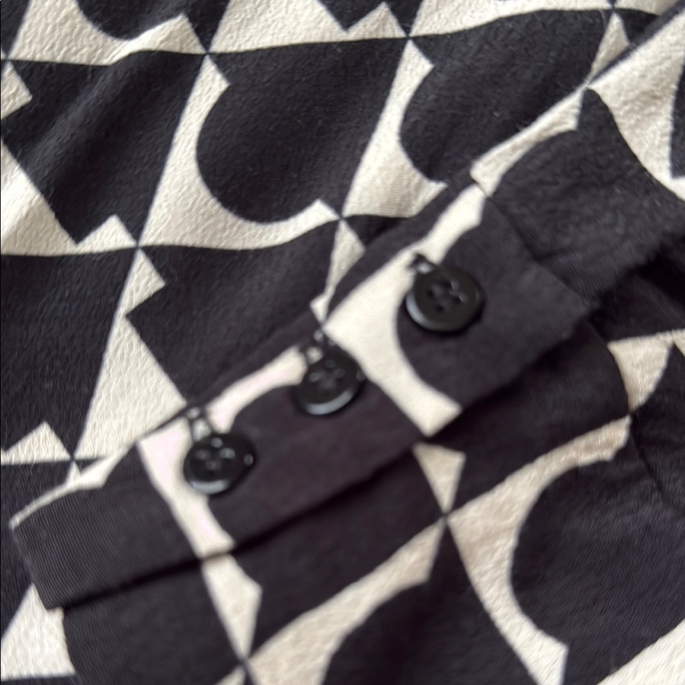 ZARA Elegant Black and White Geometric Dress - Picture 6 of 7